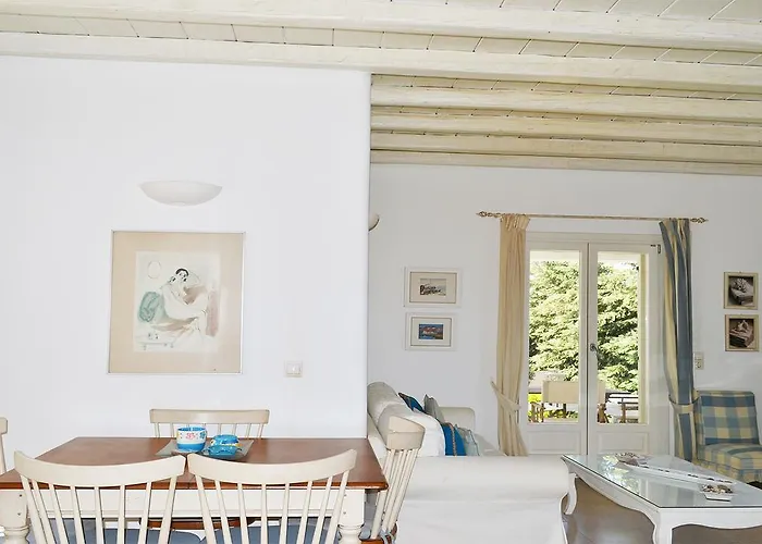 Olive Mykonos 아노 메라