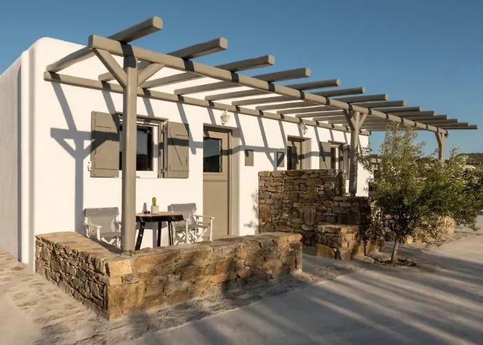 Olive Mykonos Aparthotel 4*