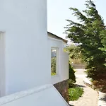 Olive Mykonos 아파트호텔 4*